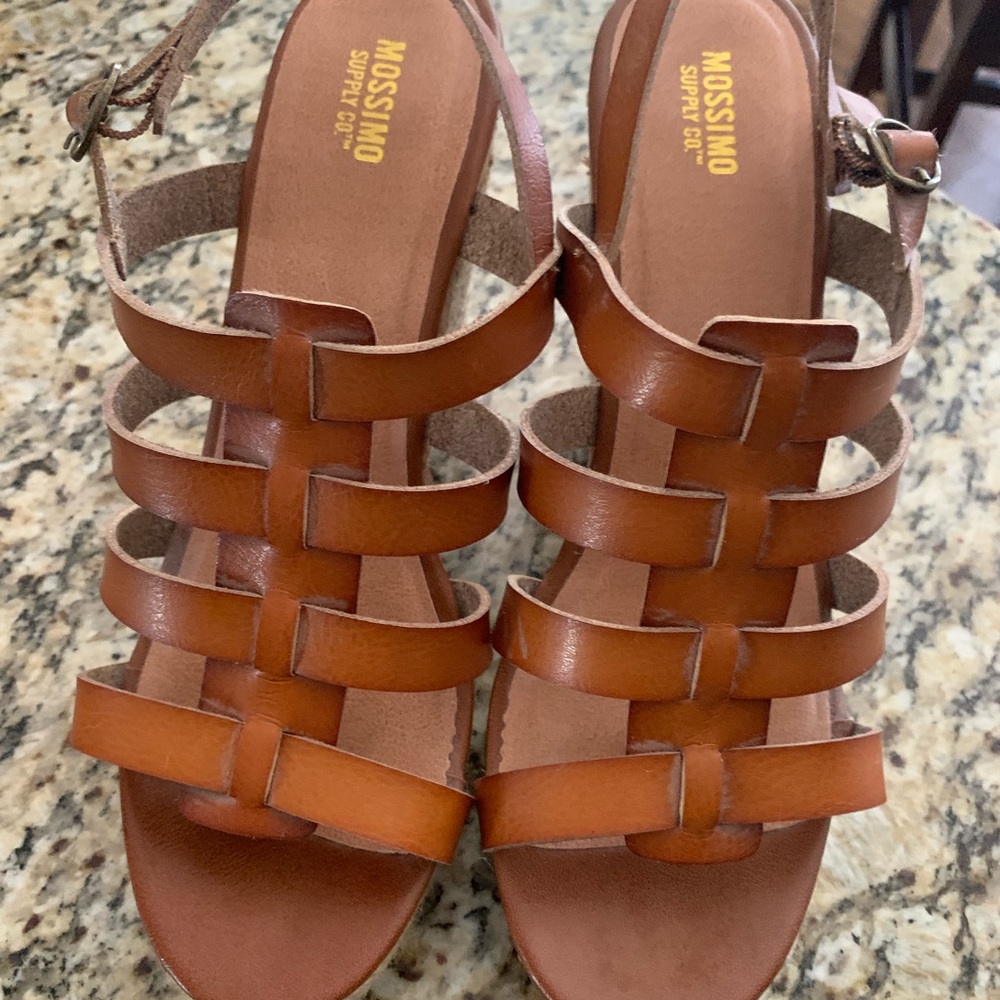 Brown Wedges
